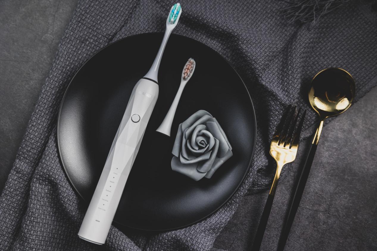 有必要用电动牙刷吗男生,给男朋友送电动牙刷推荐