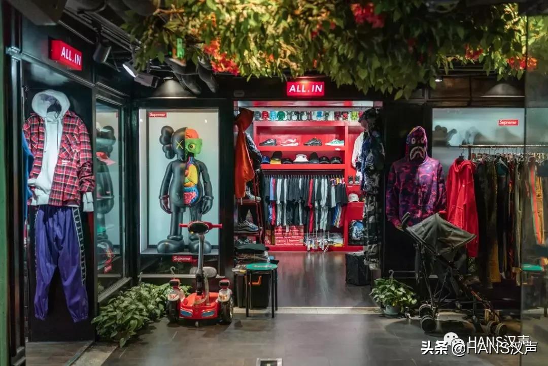 欢度315|在江汉路遇到5个山寨NB,4个假耐克和100个高仿鹿角巷