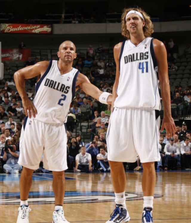 最近哪个球队更换了主教练,主教练换球星