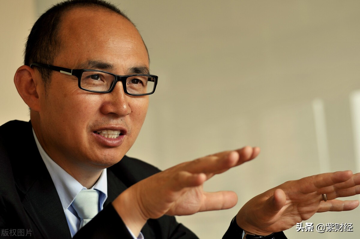 效仿李嘉诚看空中国，拥抱英美澳！“潘跑跑”能跑掉吗？