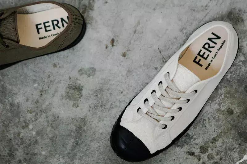 匡威帆布鞋好还是vans好,帆布鞋匡威vans