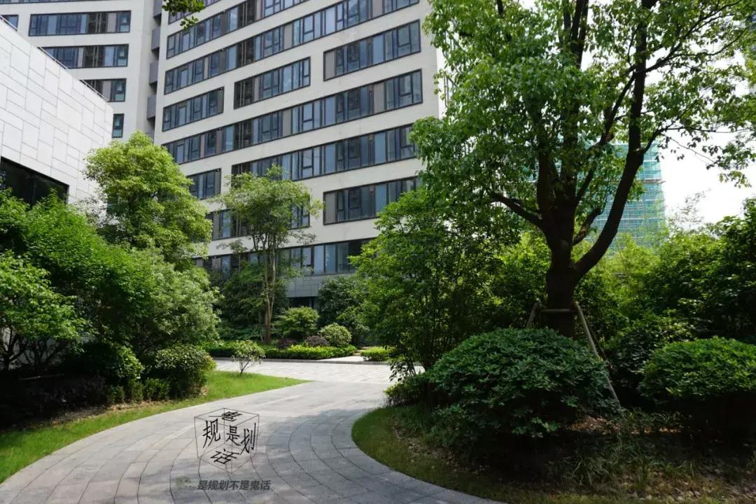 陆家嘴集团前滩住宅,陆家嘴集团前滩项目