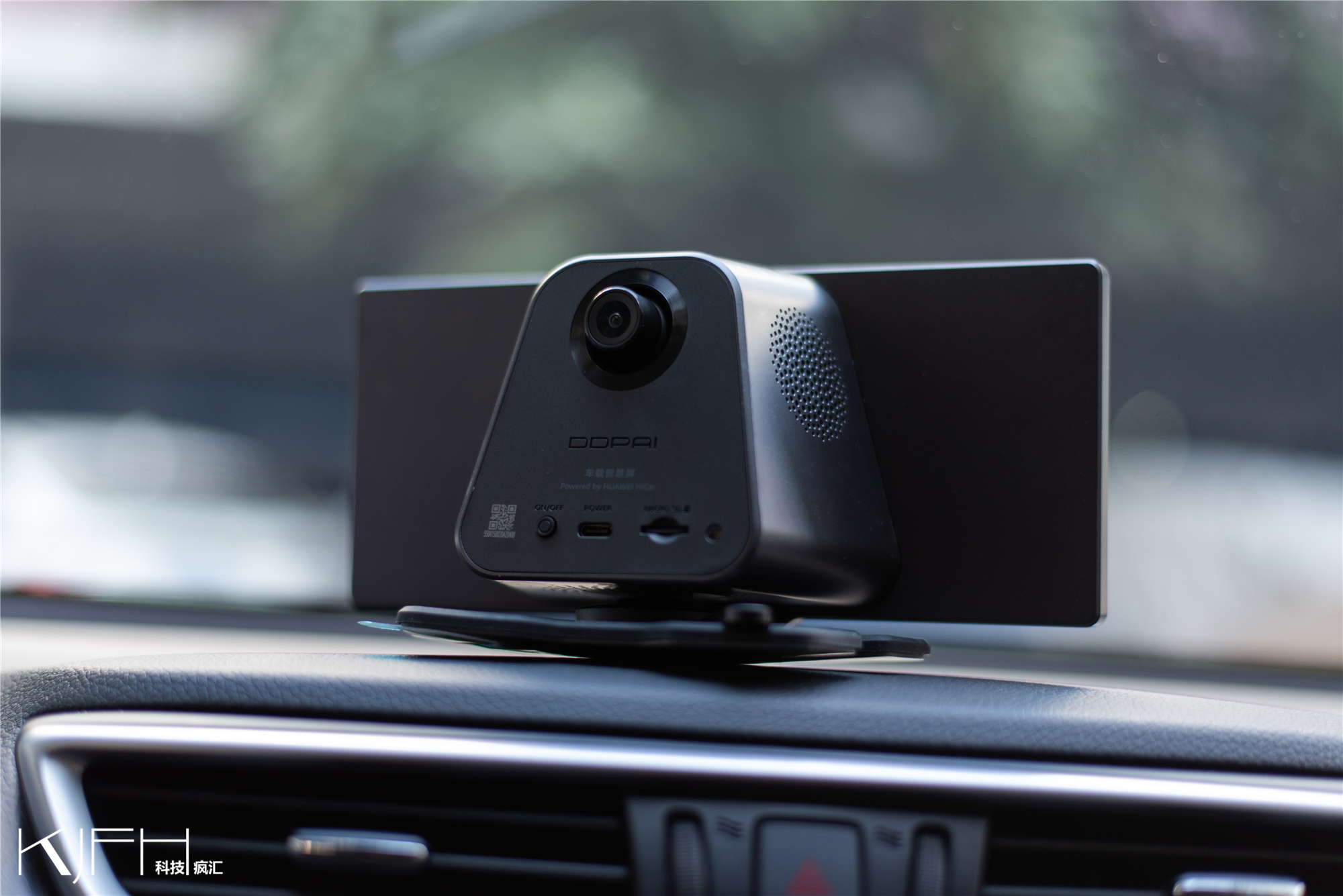 华为智选车载智慧屏导航能升级吗,华为智选车载智能屏有哪些功能