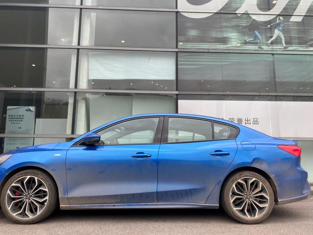 福克斯active和stline哪个好,福克斯stline测评宽面车神