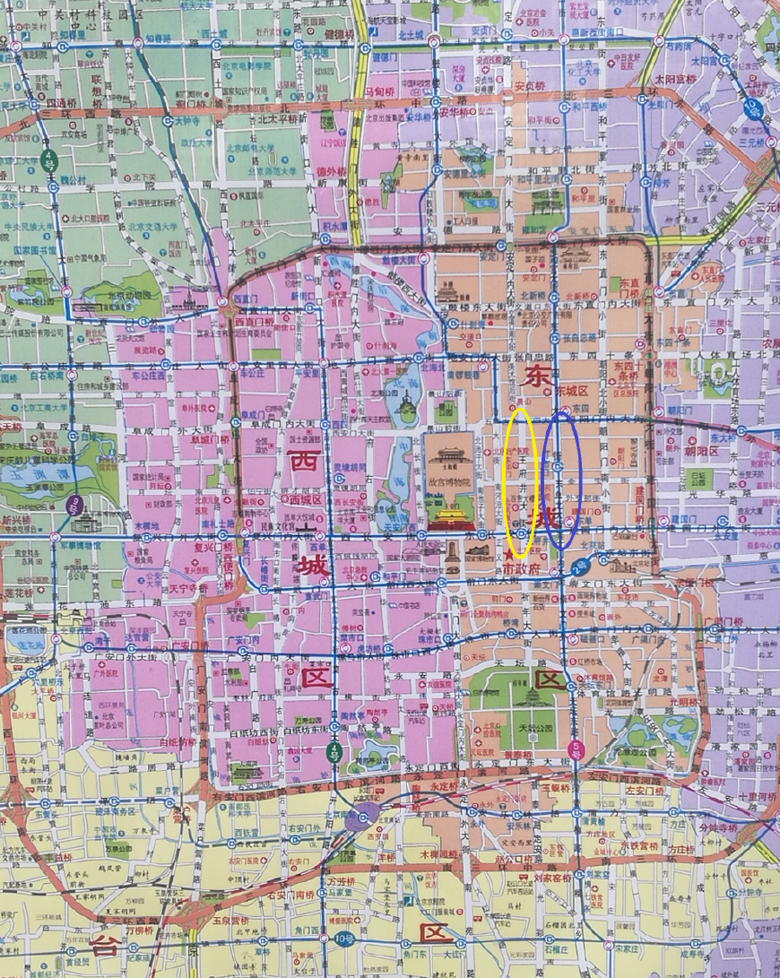 北京市中心著名的商业街：金街是王府井大街，银街是东单大街