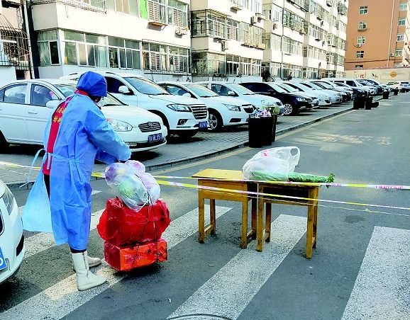 太原市晋安小区3号院14号楼：100户389人居家观察，他们还好吗？