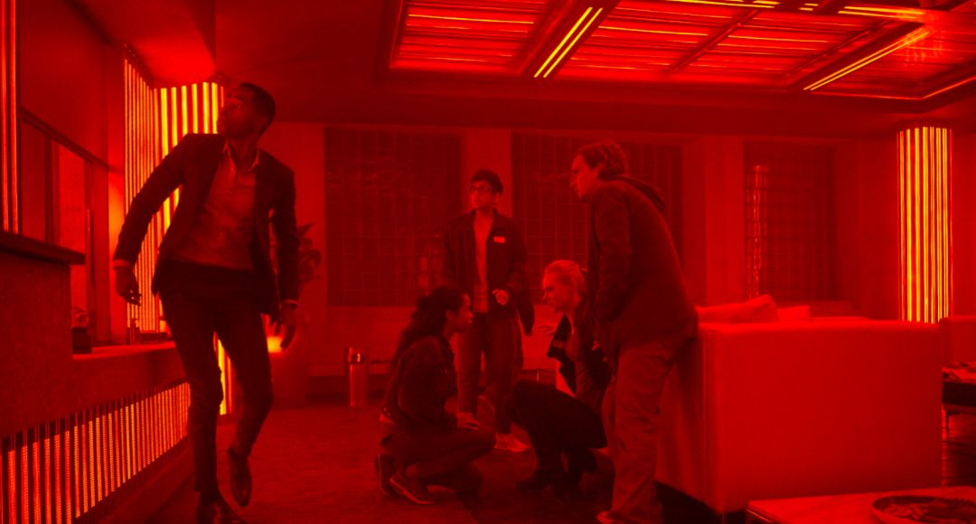 密室逃脱出来才是真正的密室逃脱,类似密室逃生的电影