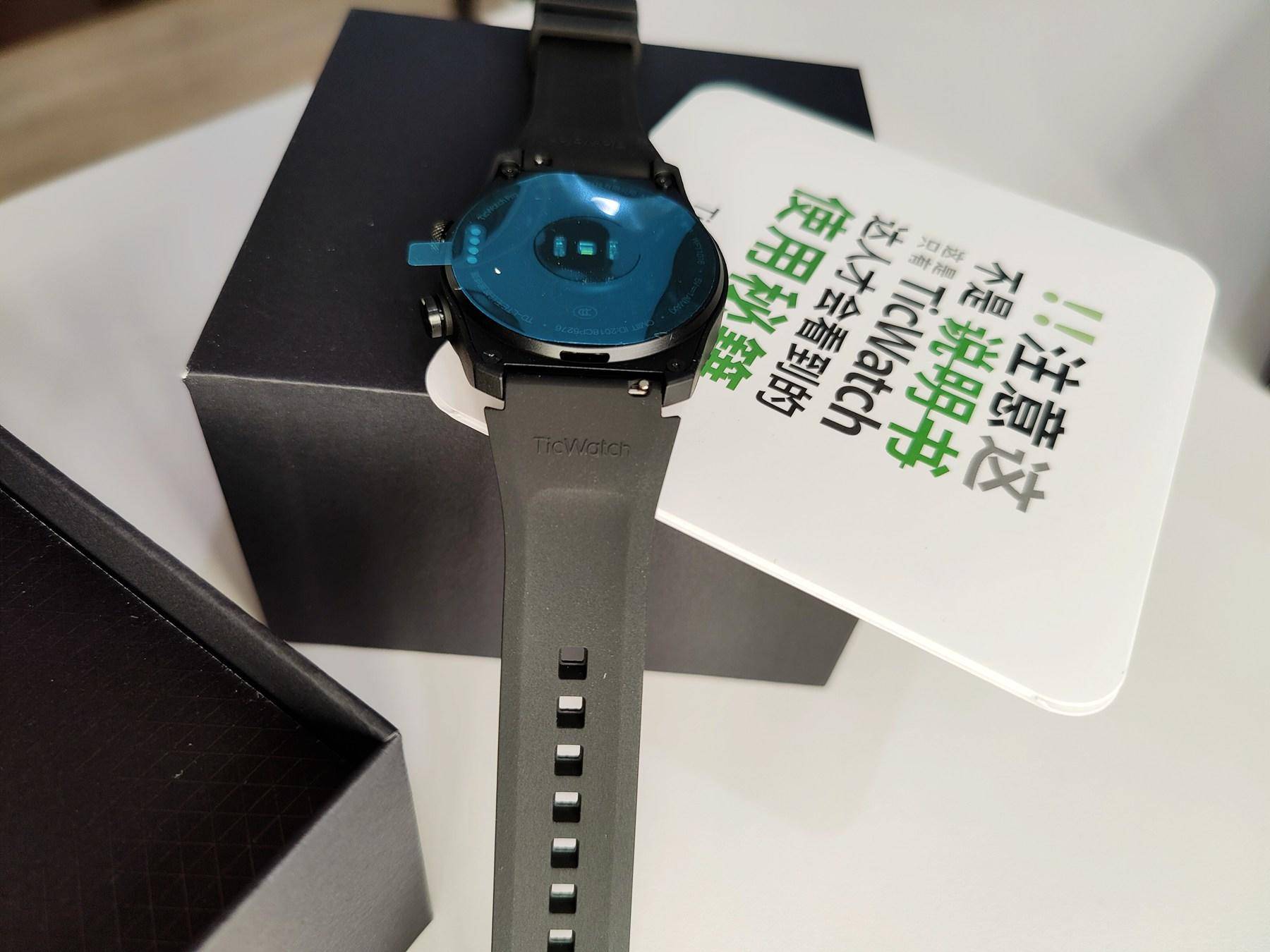 ticwatchpro2020款对比2019,ticwatchprox评测