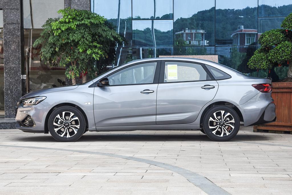 雪佛兰科鲁泽1.5自吸质量怎么样,雪佛兰科鲁泽落地多少钱