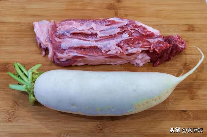 羊肉这样做特别香,冬天这样做羊肉特别解馋还有营养