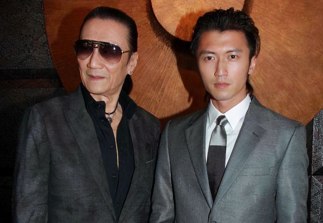 84岁谢贤自曝感情,83岁谢贤疑与34岁女友复合