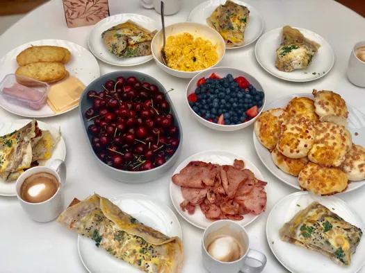 约饭也约架，美好也喧闹，澳洲妈妈圈的真实生活记录