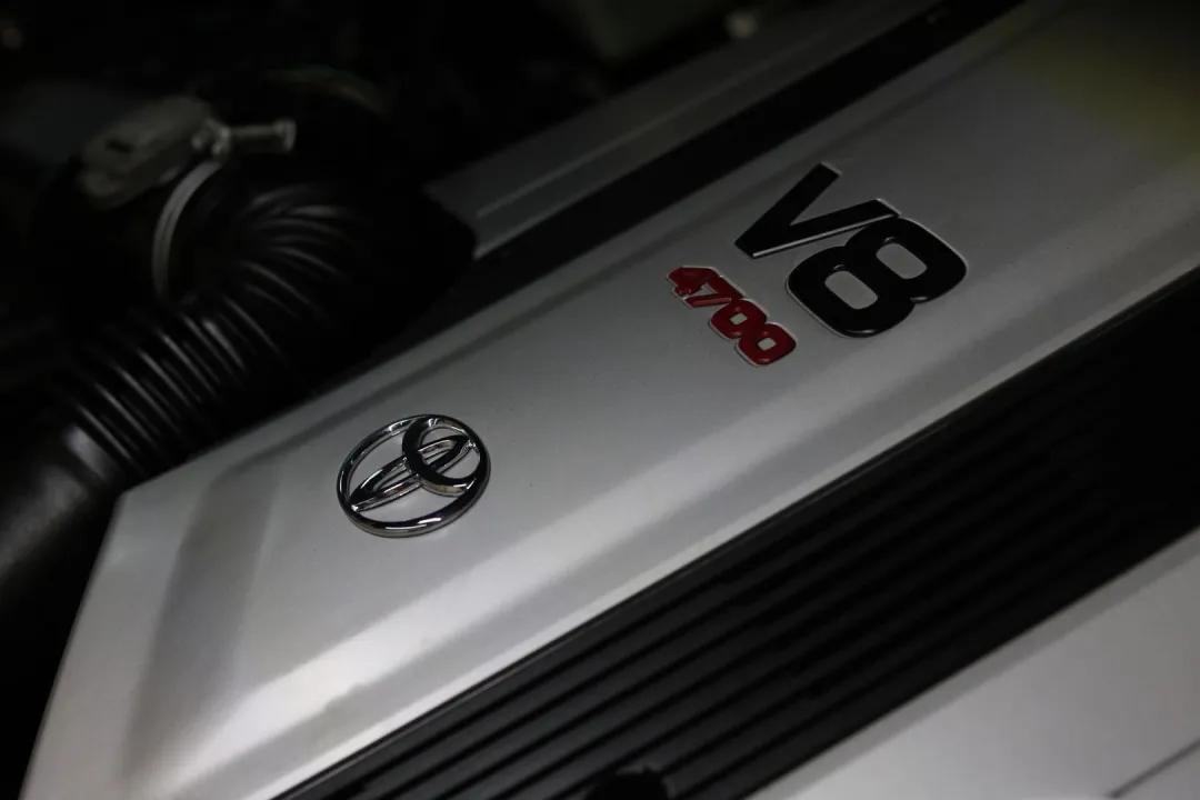 怪兽车翻新视频,怪兽搞老车