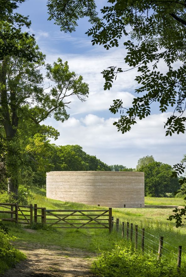 东西方现代夯土墙建筑集粹