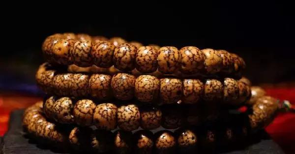 手串美观度排名,玛瑙手串十大灵性手串排名