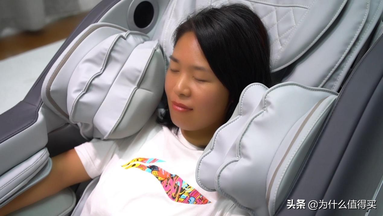 荣泰a60和奥佳华7608哪个好,奥佳华7608与a60哪个好