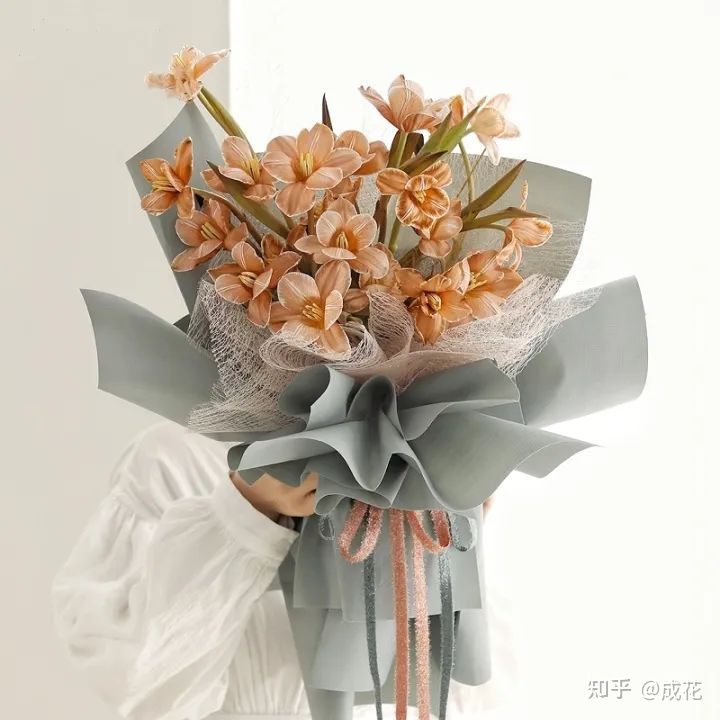 卖花包装纸选什么颜色,新手开花店怎么选择包装纸