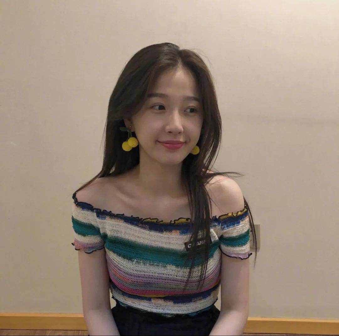 bm同款衣服搭配,bm同款上衣两件套