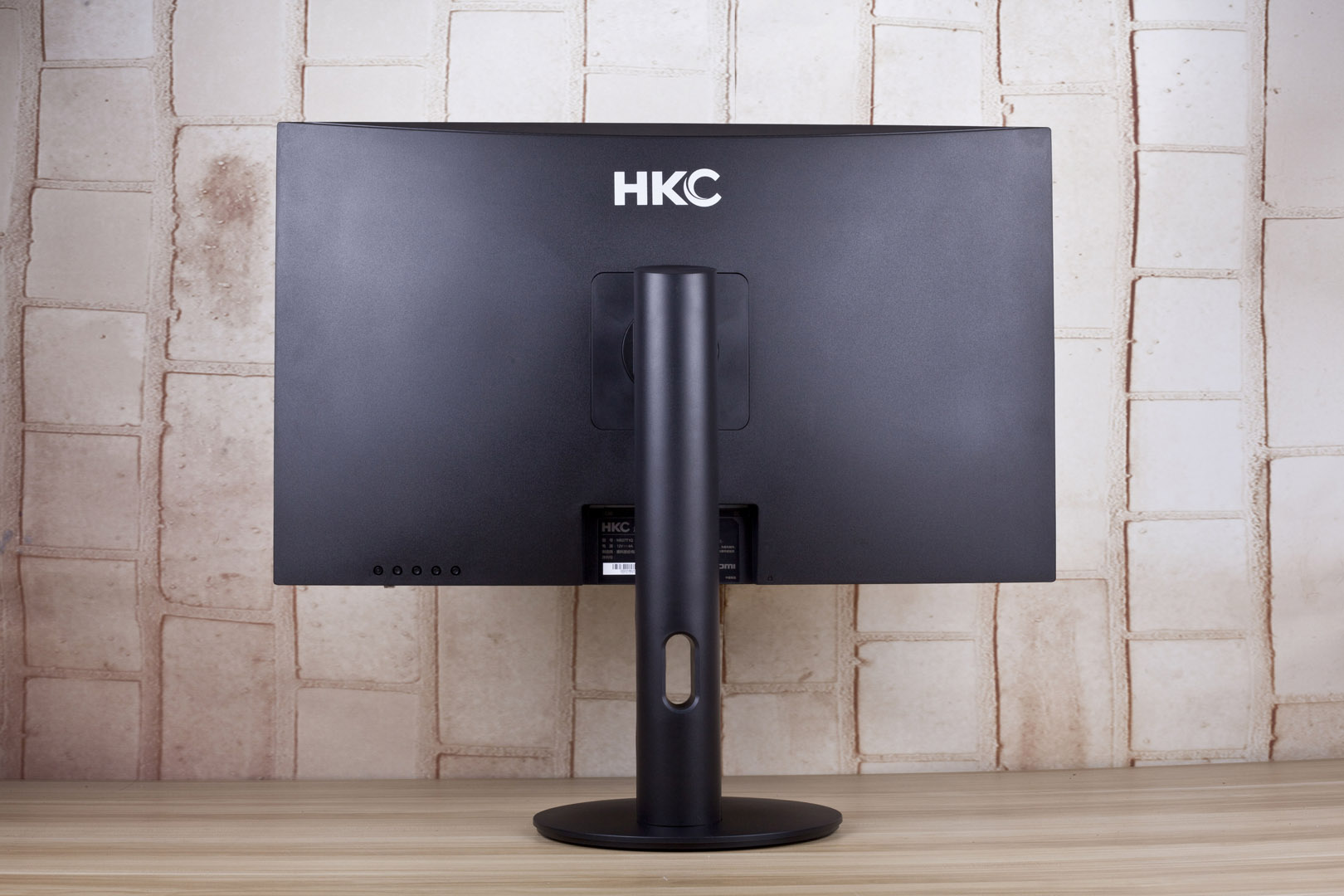 ips技术和ips面板哪个更好,ips面板和tn面板有什么区别