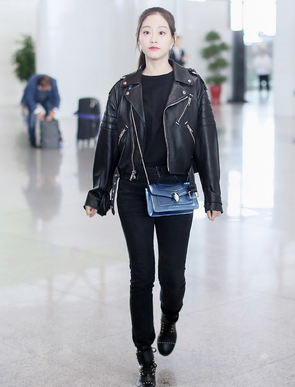 金希澈假扮周芷若,金希澈韩国人评价周芷若