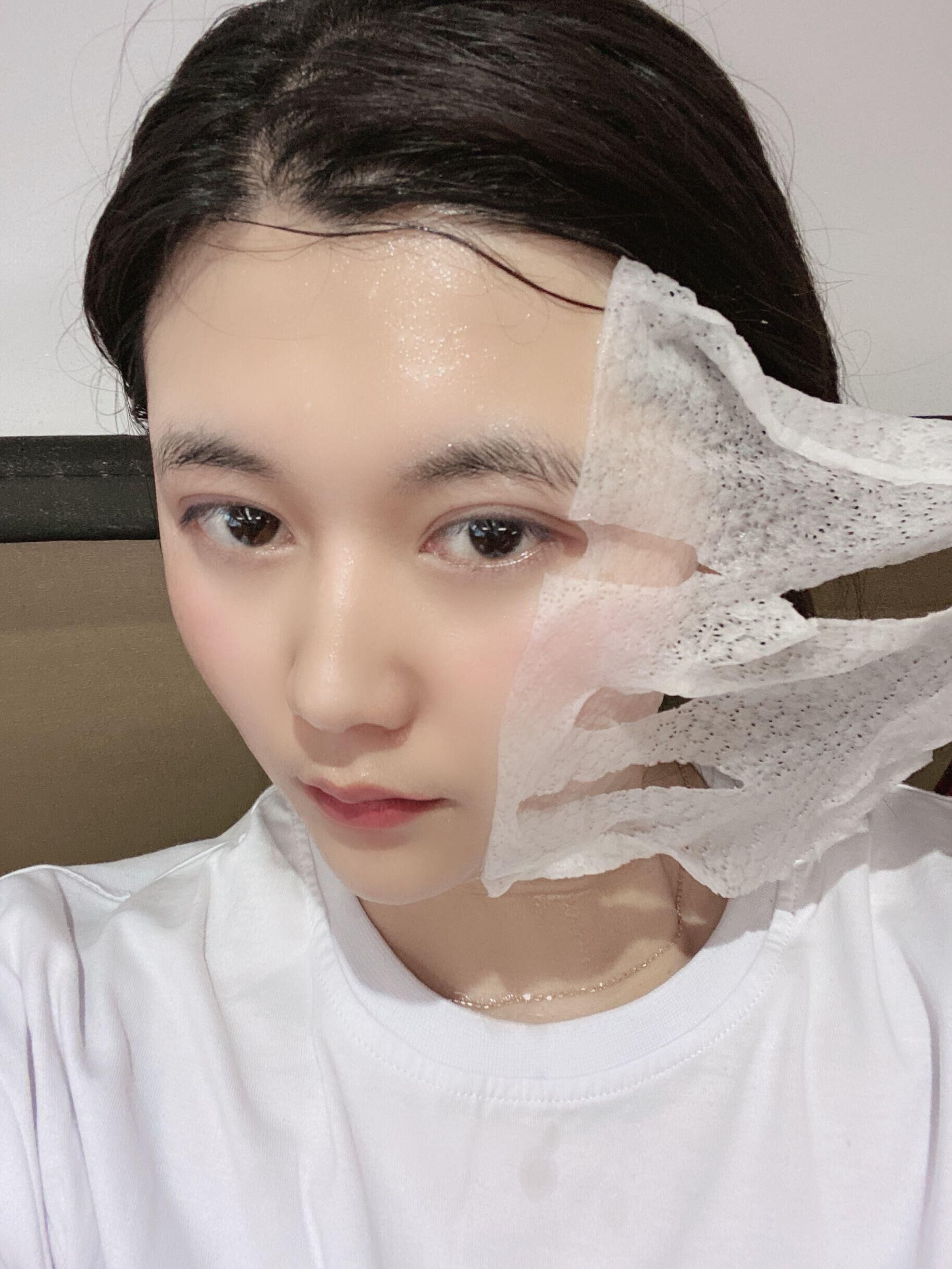 原来敷面膜也可以面容解锁,原来敷面膜也有这么多技巧