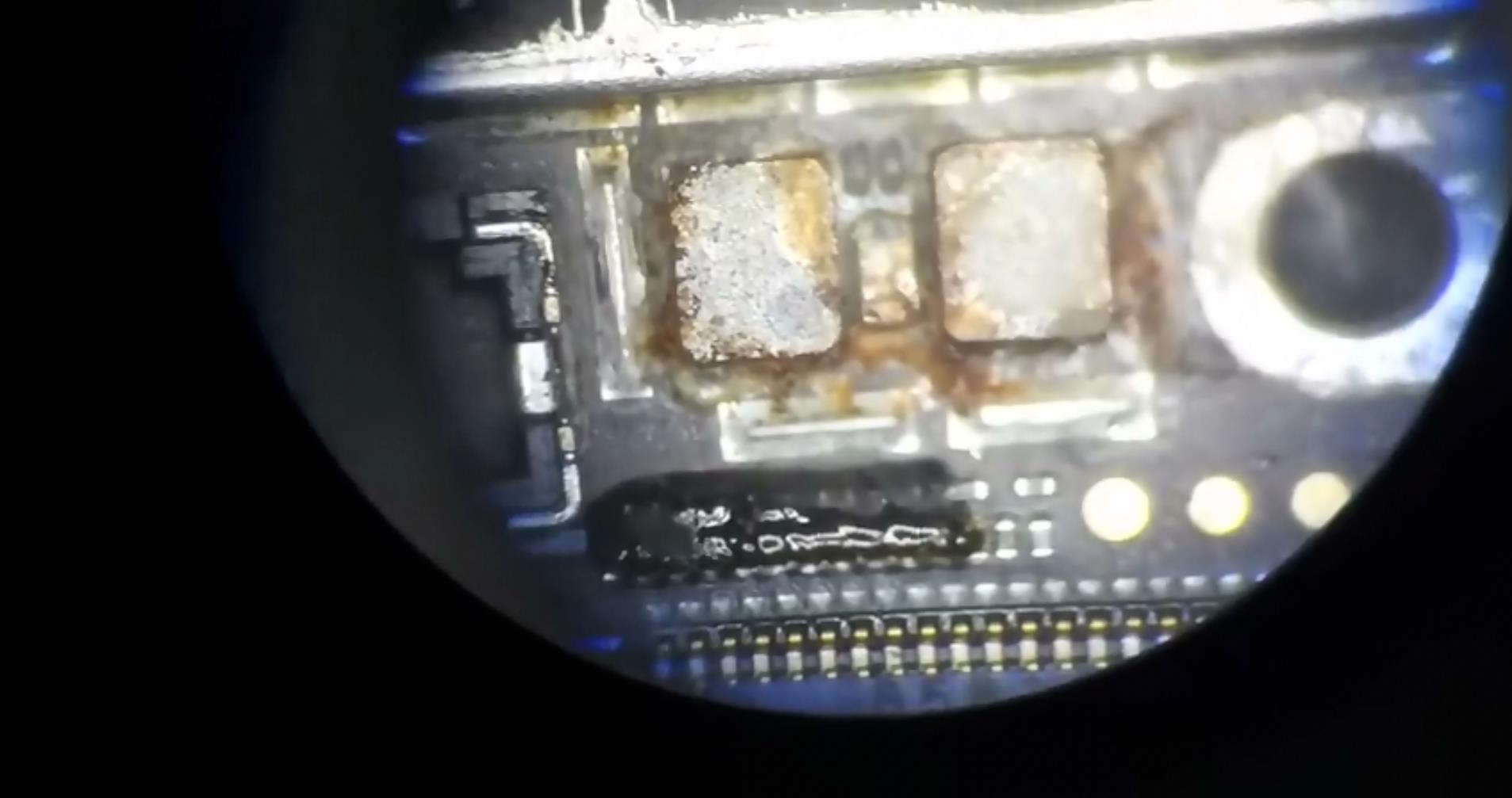 iphone6s进水主板腐蚀,苹果6s破损怎么处理