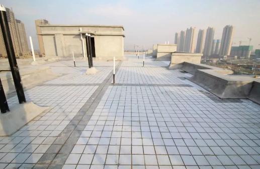 防水卷材做屋面防水需哪些工具,屋面防水施工应先做哪里的防水