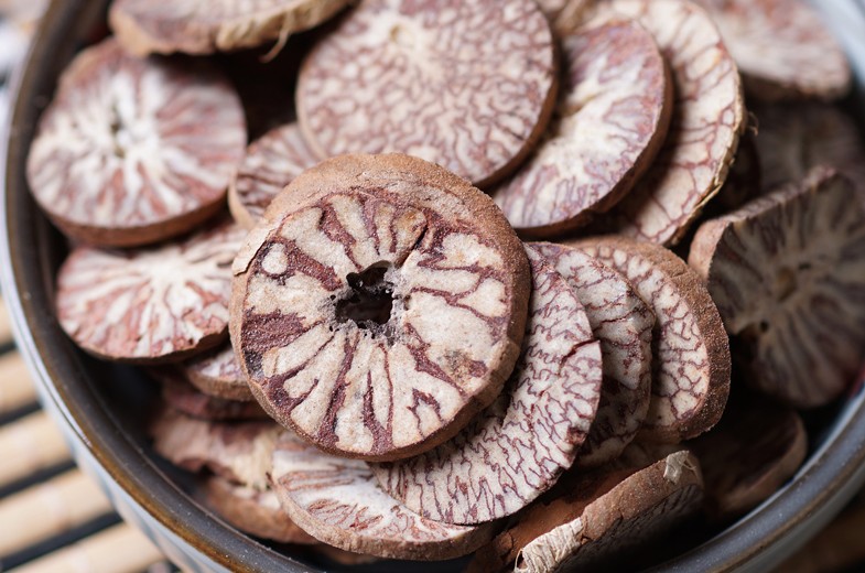 槟榔是什么为什么年轻人都喜欢嚼,槟榔有什么含义