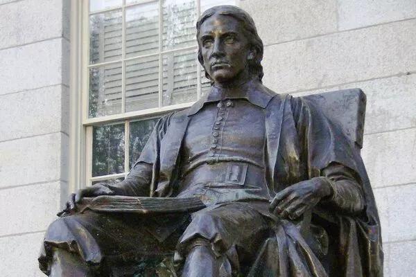 骷髅、骑士、战斗的爱尔兰人…这些美国大学的吉祥物背后的故事