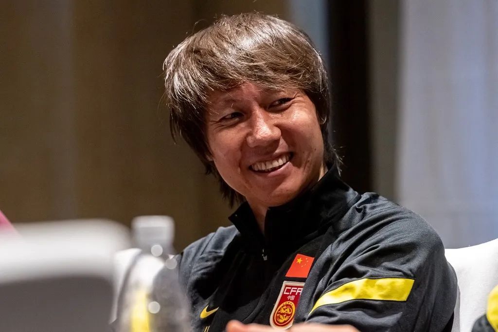 中国男足被骂的视频,中国男足被骂视频