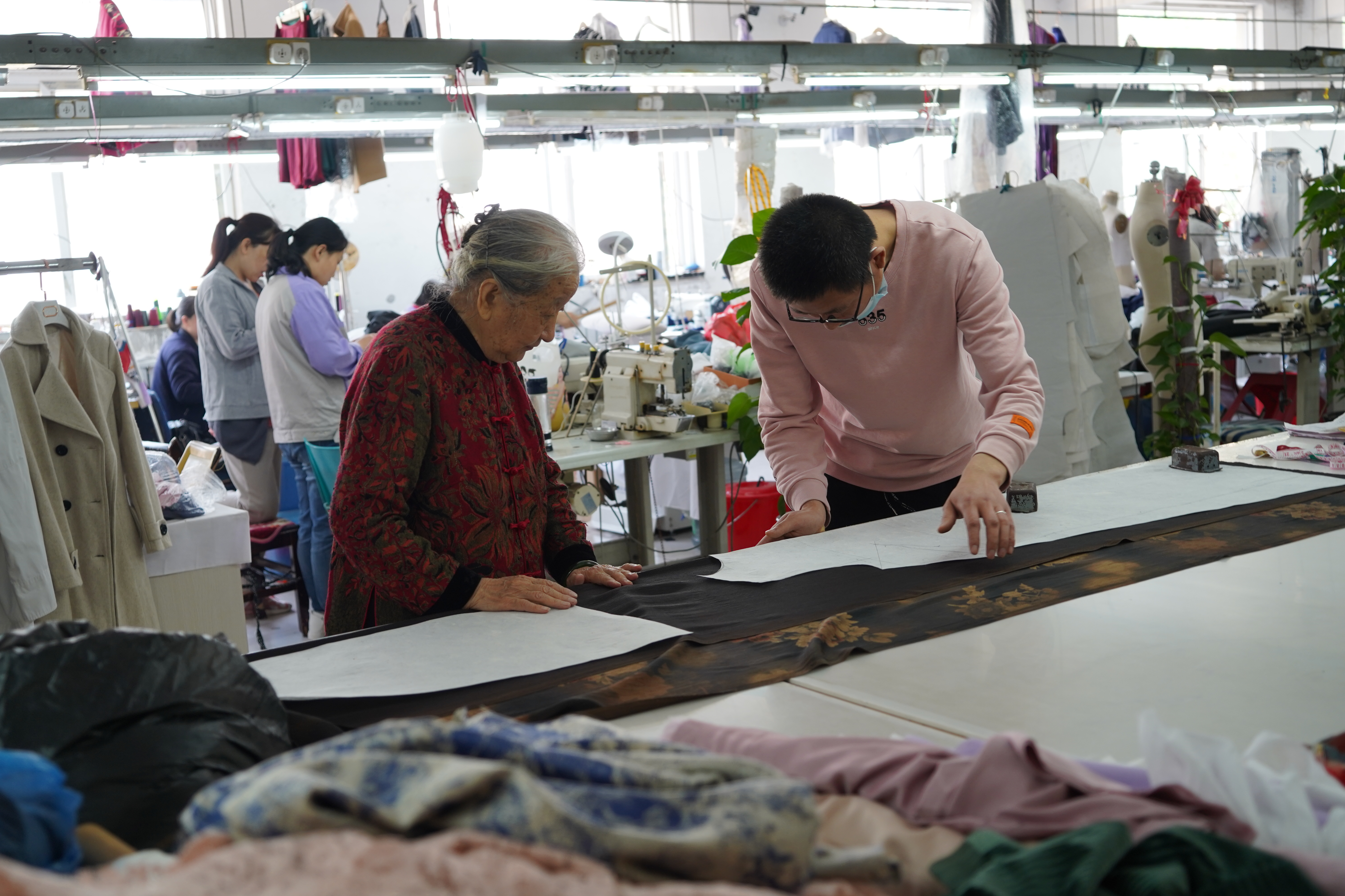 85岁奶奶旗袍,旗袍奶奶80岁