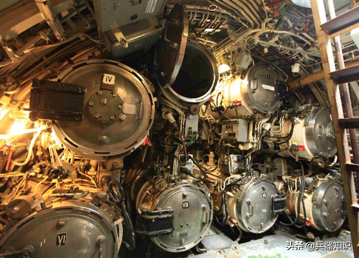 鱼雷为什么要拖着导线,鱼雷为什么要拖着导线跑