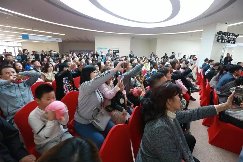 首届世界少儿美术大赛,国际少儿绘画大赛获奖作品