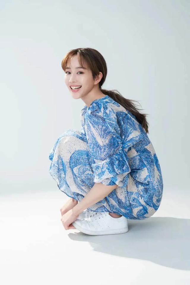 张钧甯练瑜伽,张钧甯起床练瑜伽