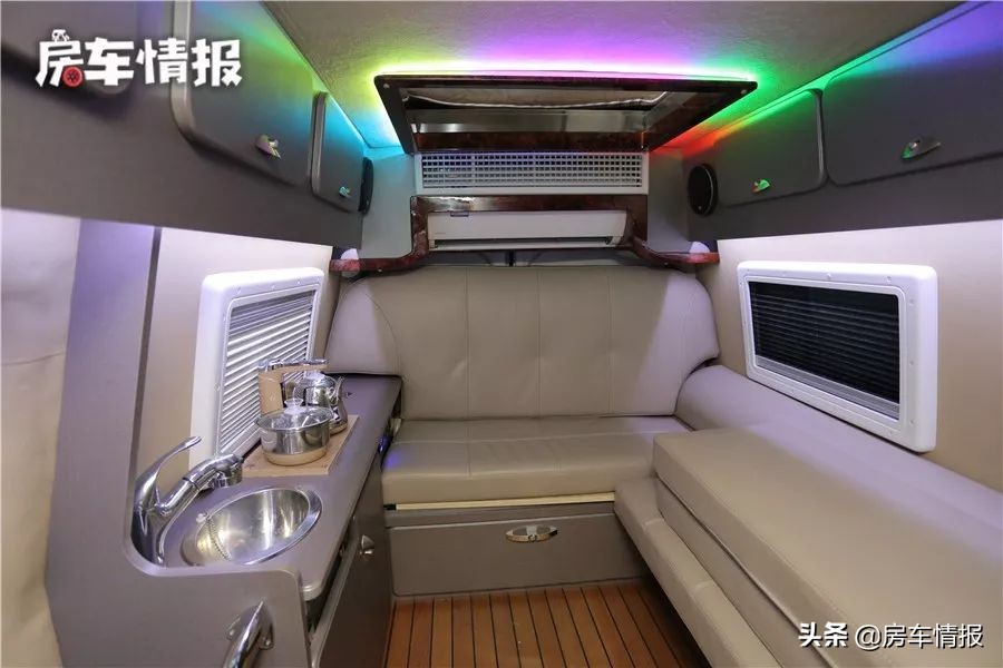 能上蓝牌最便宜的小型房车,b型房车价格15万左右柴油