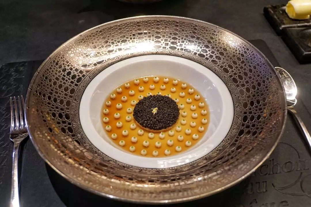 奚梦瑶戛纳酒店,奚梦瑶凯悦酒店