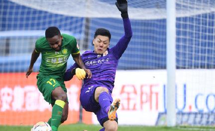 蒿俊闵怒了！鲁能被逼平后在社媒发飙，矛头直指当值裁判