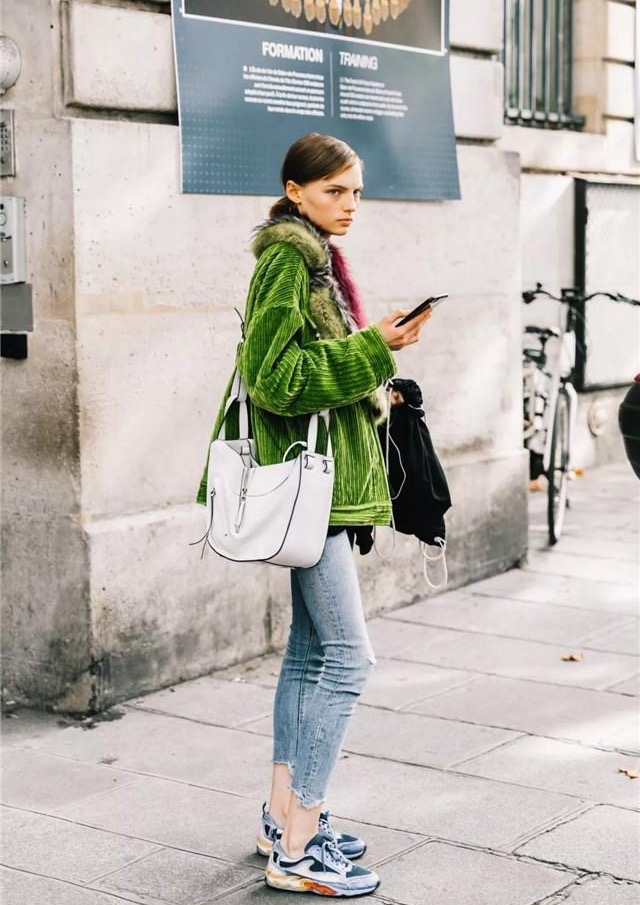 穿上灯芯绒你就是一个时髦精,时髦风向标带你重新认识灯芯绒