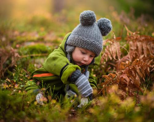 幼儿摔伤后注意事项,小孩摔伤要不要揉揉