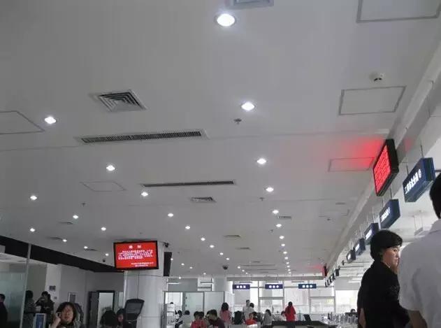 新手电工怎样学习水电,30年老电工接线这波操作才叫专业