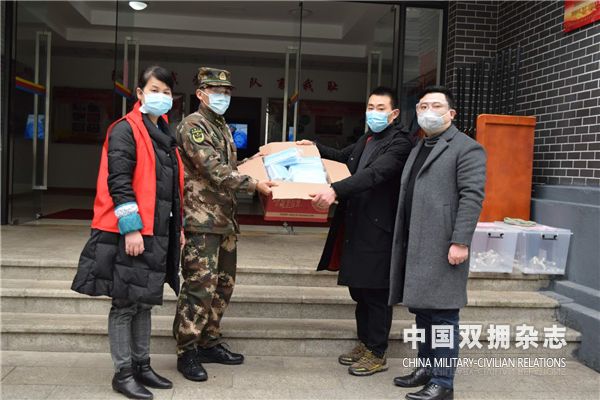 抗疫军民一条心,抗疫军民鱼水情