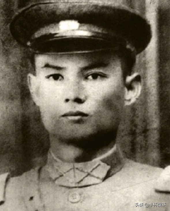 作为元帅，他当之无愧。军事参谋、教育，情报*战统**作用无可替代，