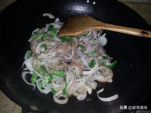 猪皮要不要放料酒,猪皮用不用煮一下