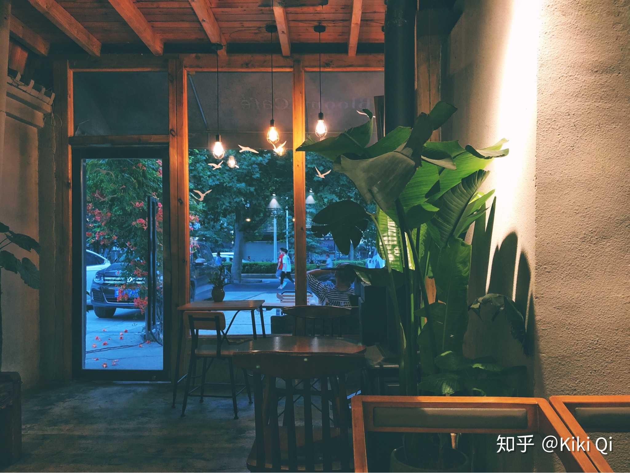 郑州有什么好吃的美食,郑州有什么好玩的地方情侣