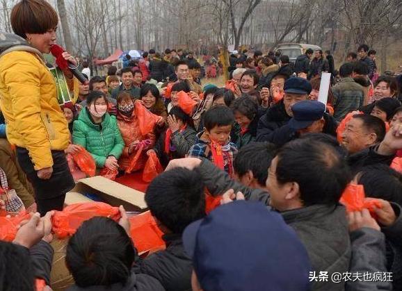 接下来一个月，农村集市上将出现1种“*局骗**”，每年有不少人上当