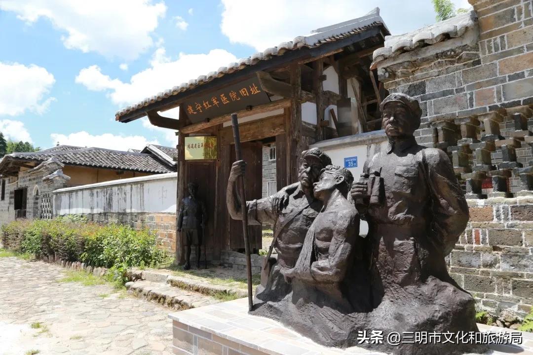 嗨！重新认识一下，我叫建宁！进来为我投票吧！