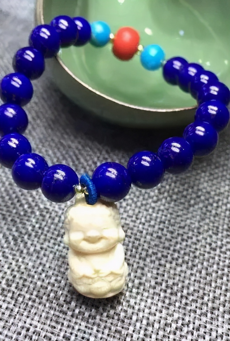 青金石珠链颜色如何搭配,青金石怎么搭才最洋气