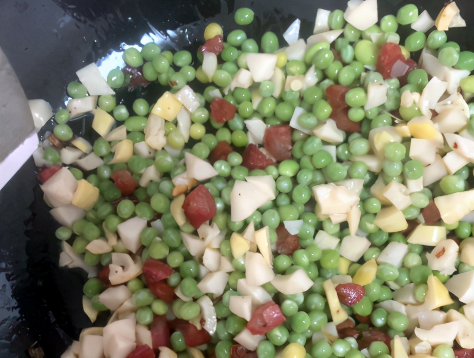 立夏节气,要多吃“1绿1白1黑”,顺应节气而食,全家人更健康