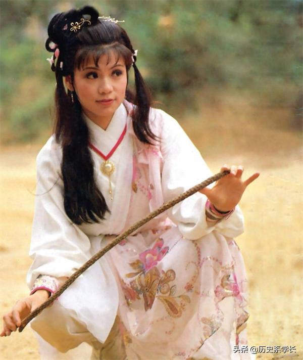 黄蓉性格分析神雕侠侣,黄蓉为什么年轻可爱老了就不讨喜