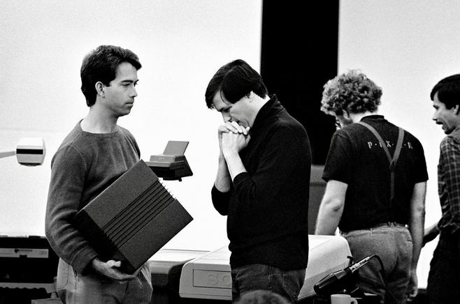 乔布斯如何夺回苹果公司,乔布斯逝世10周年的苹果公司